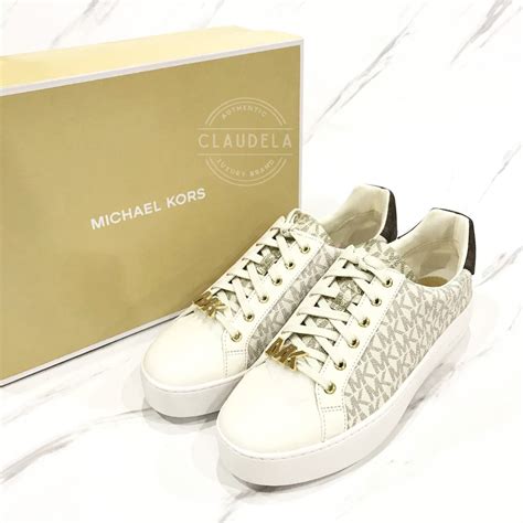 michael kors poppy lace up silver|Poppy Metallic and Signature Logo Stripe Sneaker .